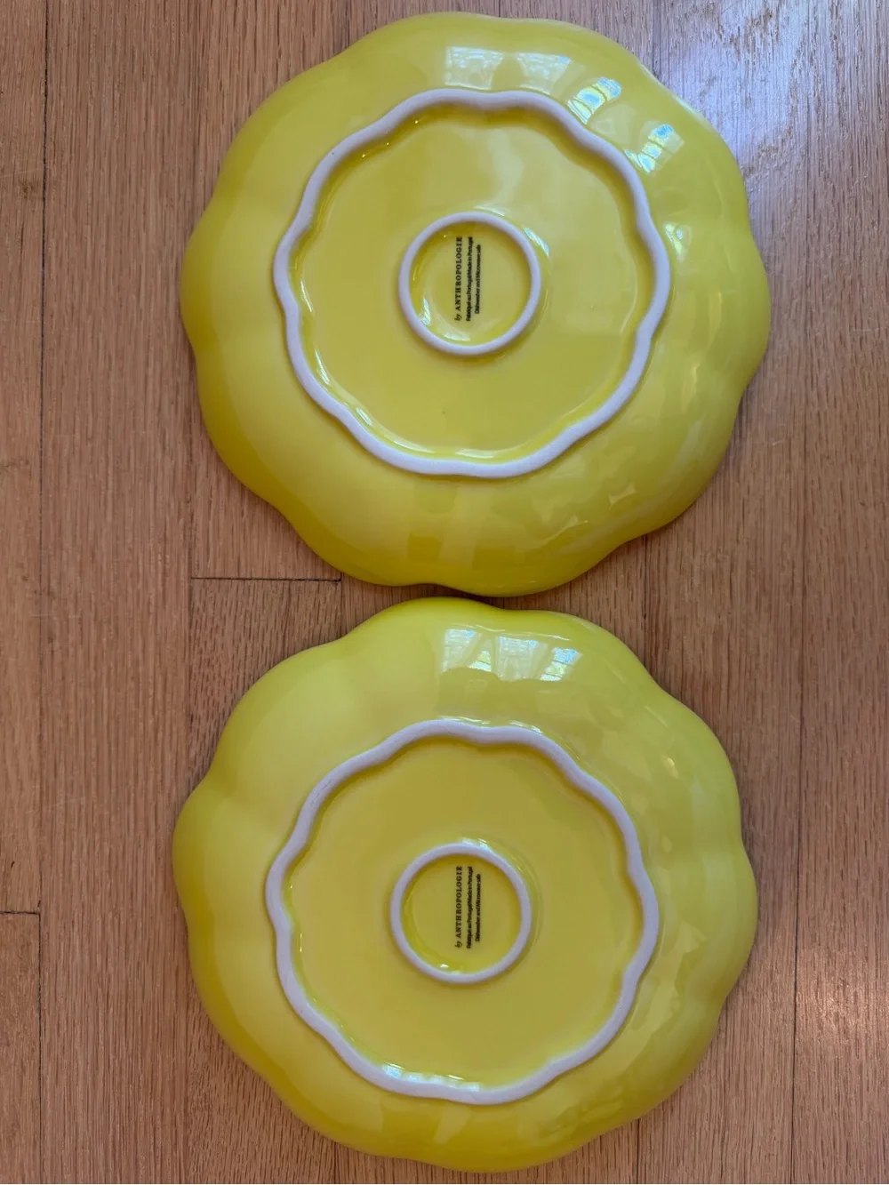 Beatriz Yellow Scalloped Dessert Plates and Bowls, S/2